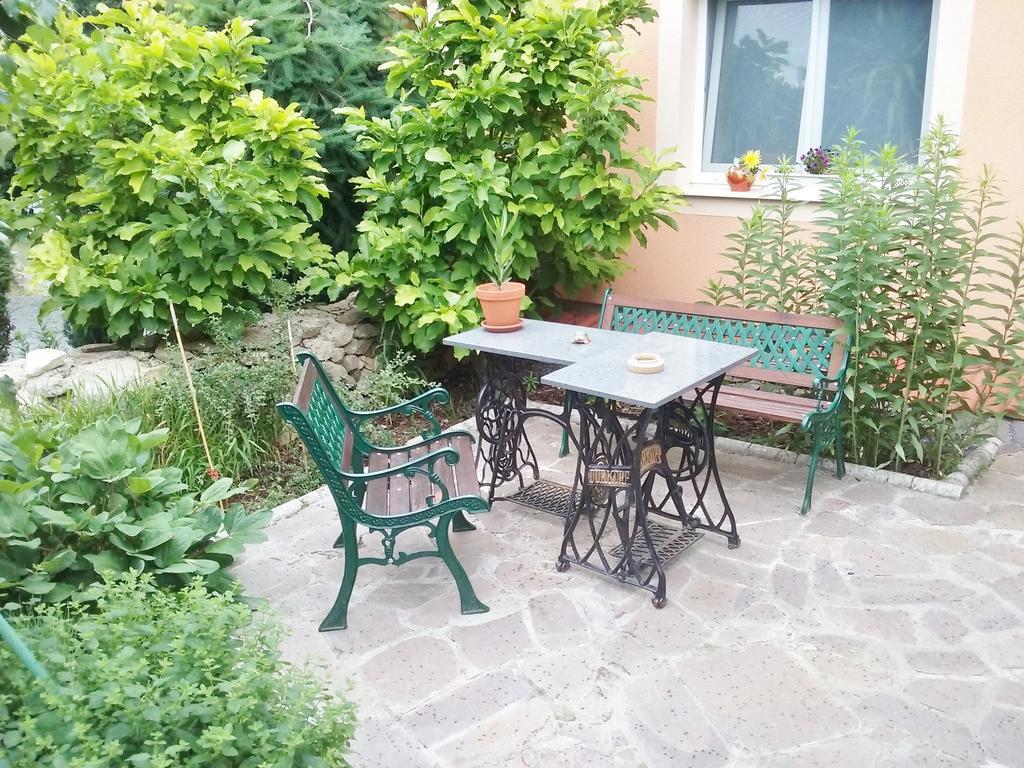 Penzion Hugo Sedlec-Prcice Exterior foto